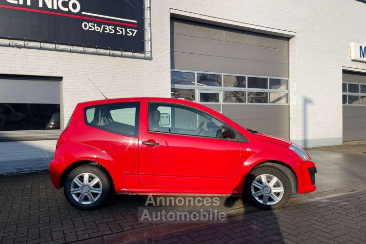 Citroen C2 1.1i | Euro 4 LEZ toegankelijk Radio - <small></small> 3.900 € <small>TTC</small> - #2