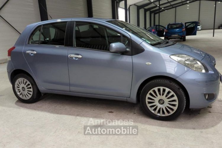 Citroen C3 1.2 PURETECH 83CV BVM5 PLUS GRIS PLATINIUM - <small></small> 16.740 € <small>TTC</small> - #1