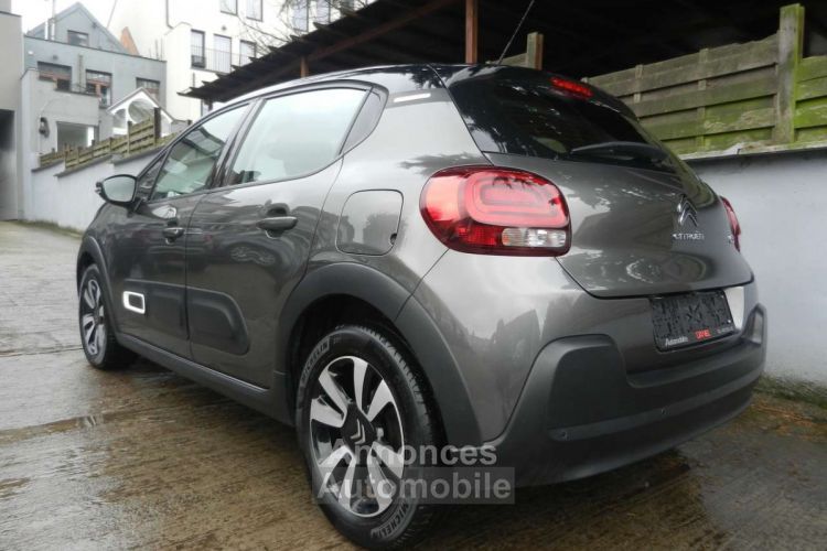 Citroen C3 1.2i PureTech Shine S Appel CarPlay clim jallu led - <small></small> 11.000 € <small></small> - #3