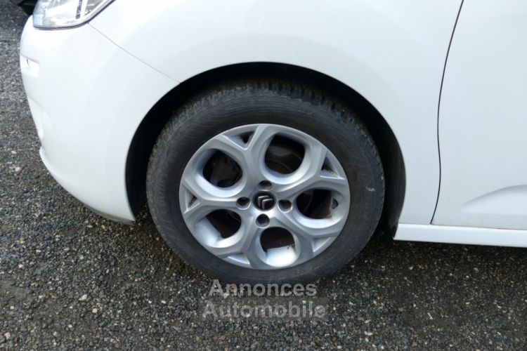 Citroen C3 68 Ch ATTRACTION BVM5 - <small></small> 5.990 € <small>TTC</small> - #12