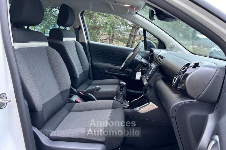 Citroen C3 Aircross 1.2 110CH PLUS BLANC BANQUISE - <small></small> 16.430 € <small>TTC</small> - #35