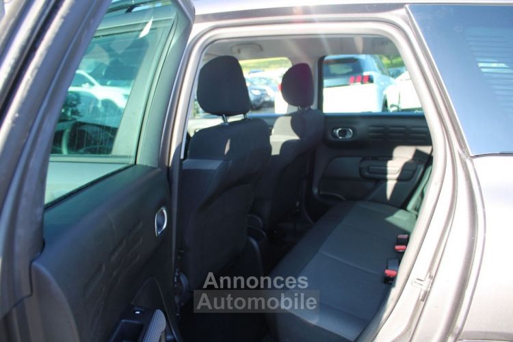 Citroen C3 Aircross C-SERIE 110 CV ESSENCE GPS ANDROID USB FULL LED JA 16 RADAR BLUETOOTH RÉGULATEUR - <small></small> 18.990 € <small>TTC</small> - #9