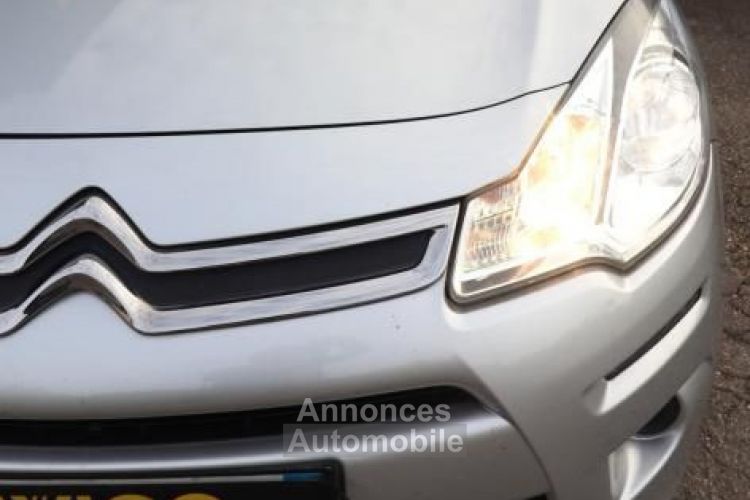 Citroen C3 Citroën GENERATION-II 1.6 HDI 75 CH SEDUCTION - <small></small> 6.489 € <small>TTC</small> - #11