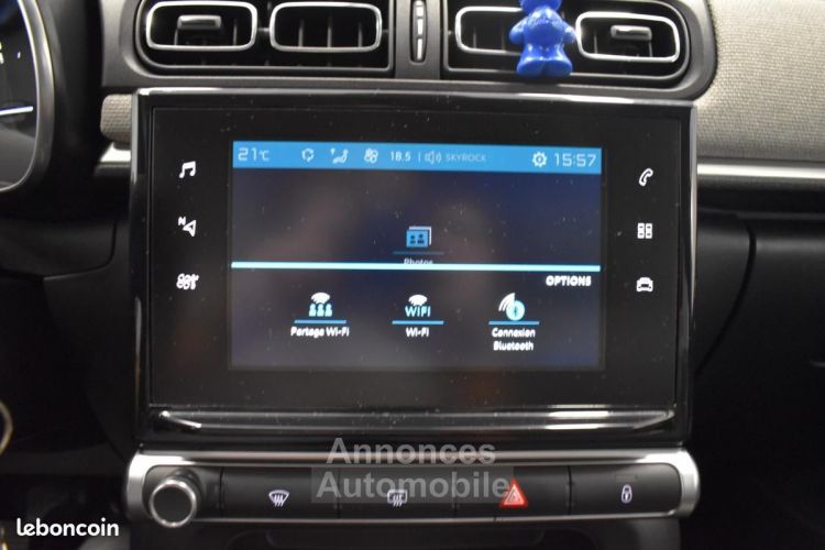 Citroen C3 Citroën GENERATION-III 1.2 PURETECH 80ch SHINE CAMERA DE RECUL CARPLAY SUIVI GARANTIE 6 à 60... - <small></small> 11.990 € <small>TTC</small> - #11