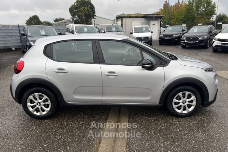 Citroen C3 Citroën III 1.6 BlueHDi 75ch Feel Business S&S Clim Régulateur GPS CarPlay - <small></small> 7.990 € <small>TTC</small> - #8