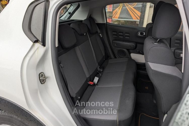 Citroen C3 Citroën III 82 ch FEEL S&S + AIDE PARKING AR - <small></small> 10.990 € <small>TTC</small> - #11