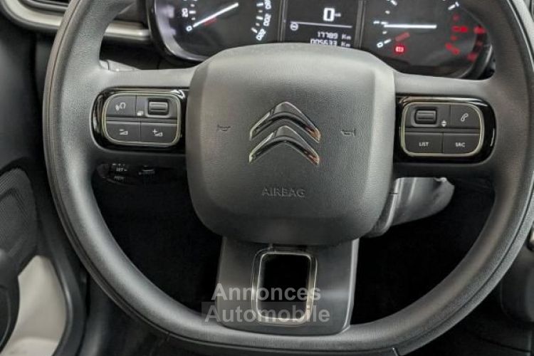 Citroen C3 Citroën III 82 ch FEEL S&S + AIDE PARKING AR - <small></small> 10.990 € <small>TTC</small> - #16