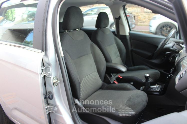 Citroen C3 II  1.2 VTI 82 EXCLUSIVE - <small></small> 6.490 € <small>TTC</small> - #8