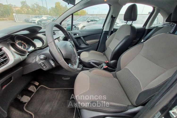 Citroen C3 II 1.0 VTi 68CV CONFORT - KIT DISTRIBUTION A JOUR HISTORIQUE OK - <small></small> 4.580 € <small>TTC</small> - #17