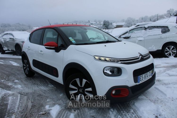 Citroen C3 III SHINE 1L6 BLUE HDI 100 CV GPS 3D CAMÉRA USB JA 16 BI/TON RE BLUETOOTH RÉGULATEUR - <small></small> 10.990 € <small>TTC</small> - #1