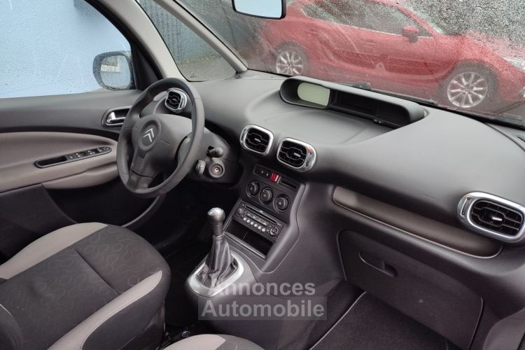 Citroen C3 Picasso 1.6 HDI 90 - <small></small> 8.490 € <small>TTC</small> - #19