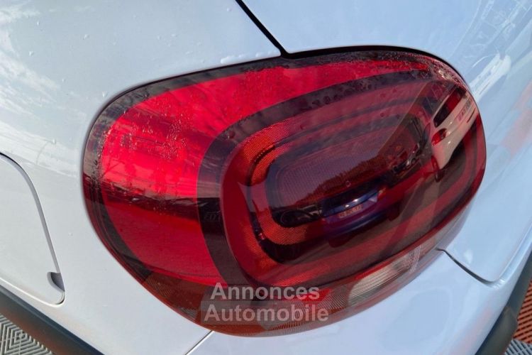 Citroen C3 Puretech 110 SHINE GPS CAMERA Attelage 1 ére main - <small></small> 10.950 € <small>TTC</small> - #11