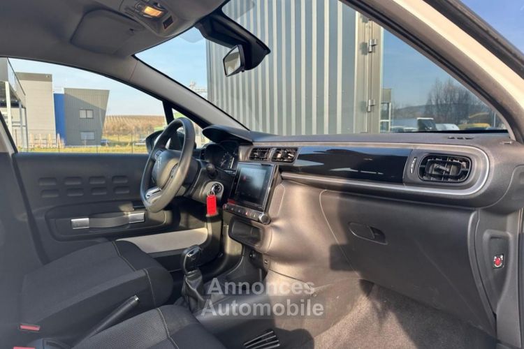 Citroen C3 SOCIETE 1.5L BlueHDi 100CH Feel Nav - 7 417 HT - 2 PLACES / CARPLAY / GPS - <small></small> 8.900 € <small></small> - #8