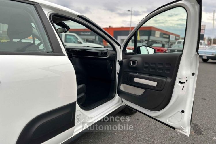 Citroen C3 SOCIETE BLUEHDI 100 SetS BVM FEEL NAV - <small></small> 10.290 € <small>TTC</small> - #43