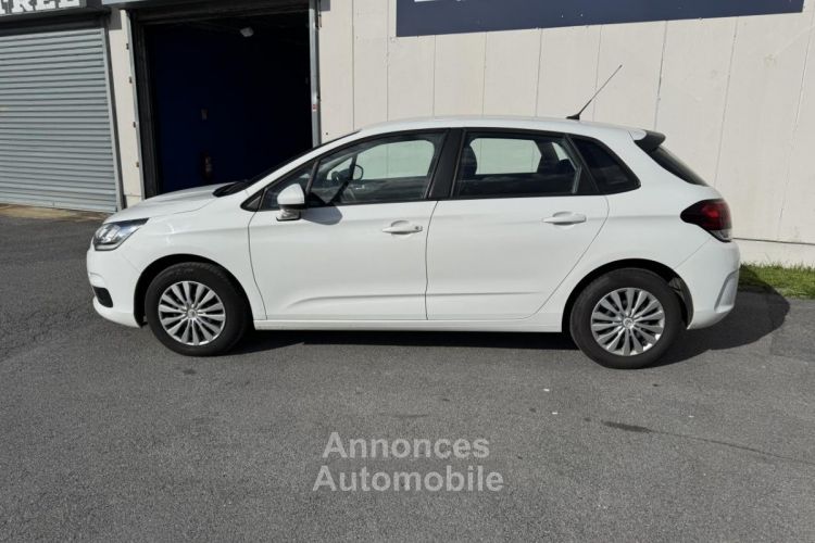 Citroen C4 1.2i 110cv  Live - Garantie 12 mois - <small></small> 6.990 € <small>TTC</small> - #4