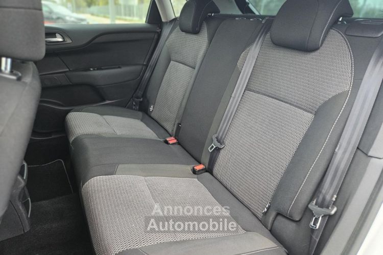 Citroen C4 1.6 HDi - 90 BERLINE Exclusive - <small></small> 10.980 € <small>TTC</small> - #11