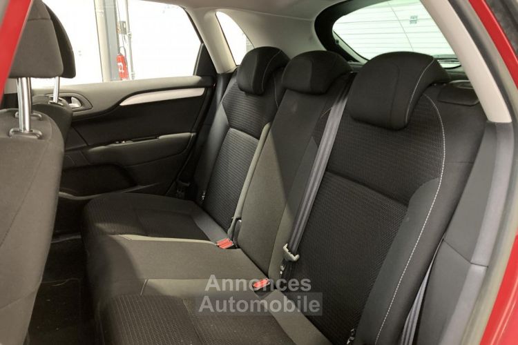 Citroen C4 1.6 VTi 120 CH Confort - <small></small> 7.490 € <small>TTC</small> - #18