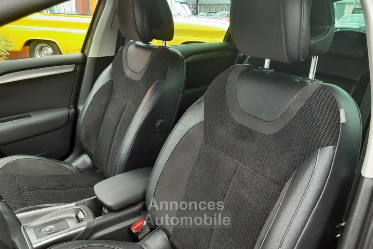 Citroen C4 BlueHDi 120 SetS ETA6 Millenium - <small></small> 11.290 € <small>TTC</small> - #22