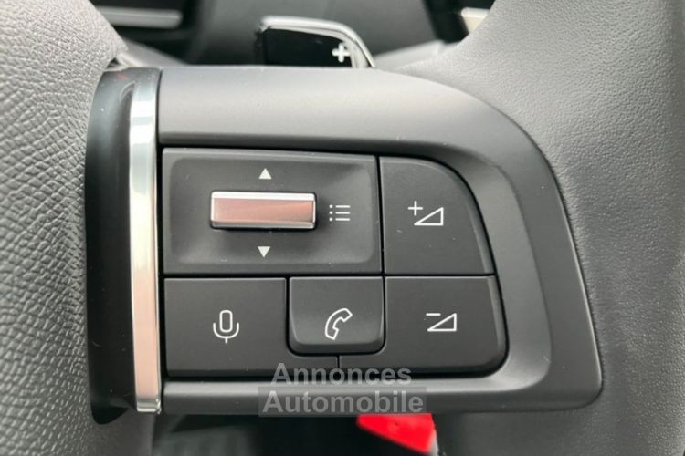 Citroen C4 BlueHDi 130 EAT8 PLUS Caméra JA 18 Toit Noir - <small></small> 24.980 € <small>TTC</small> - #18