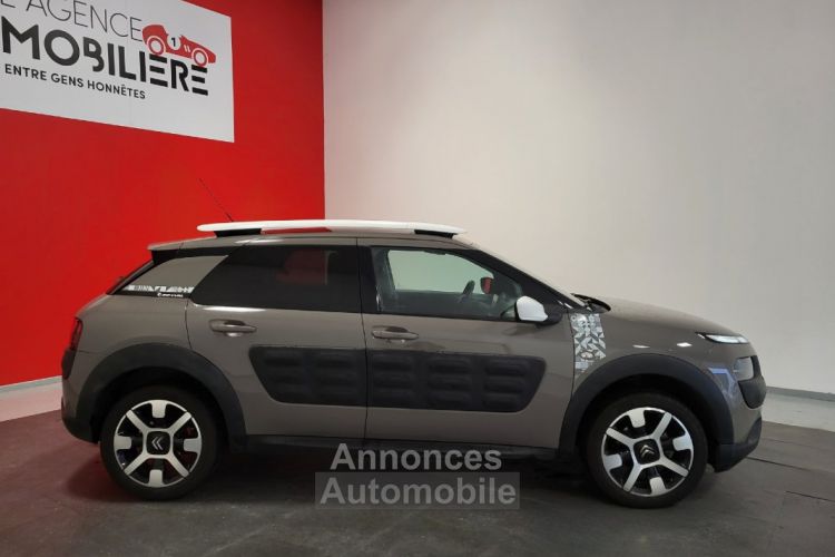 Citroen C4 Cactus 1.2 PURETECH 110 EAT6 RIP CURL + PARK ASSIST + TOIT PANO - <small></small> 11.690 € <small>TTC</small> - #8