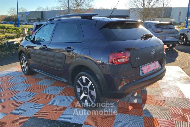 Citroen C4 Cactus 1.6 HDI 92 ETG6 SHINE GPS Caméra JA 17 Barres de Toit - <small></small> 9.450 € <small>TTC</small> - #4