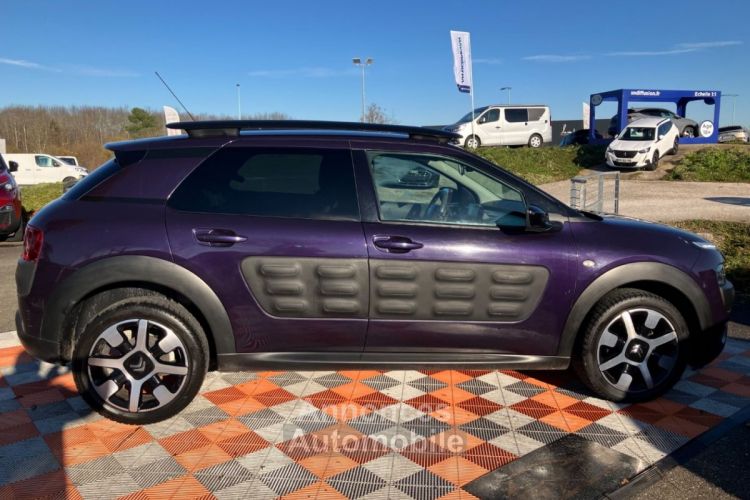 Citroen C4 Cactus 1.6 HDI 92 ETG6 SHINE GPS Caméra JA 17 Barres de Toit - <small></small> 9.450 € <small>TTC</small> - #7