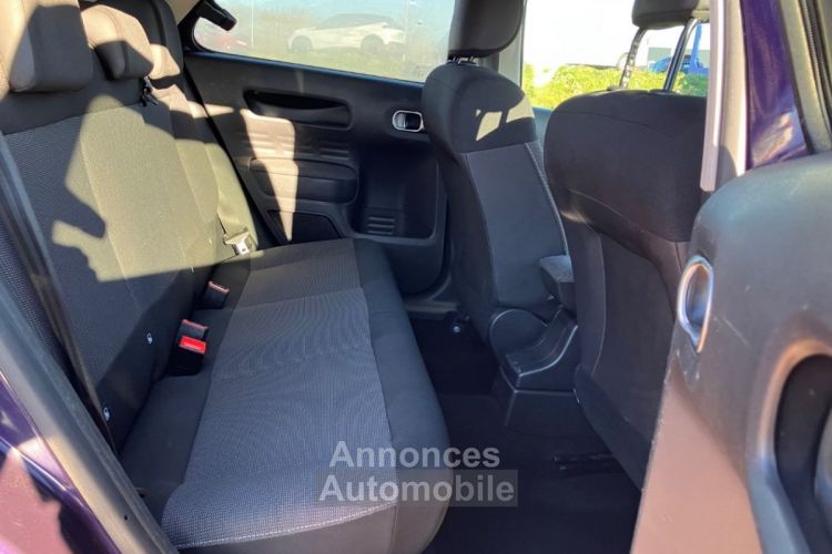 Citroen C4 Cactus 1.6 HDI 92 ETG6 SHINE GPS Caméra JA 17 Barres de Toit - <small></small> 9.450 € <small>TTC</small> - #13