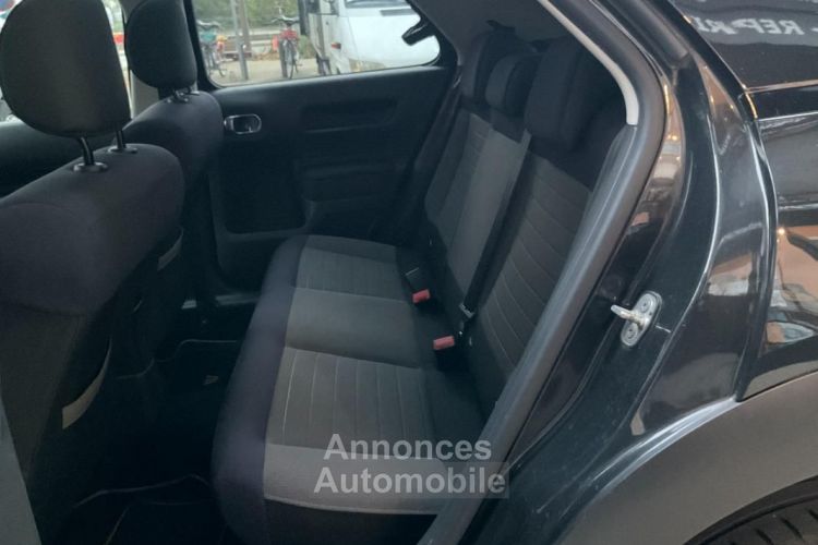 Citroen C4 Cactus Citroën 1.2 110CH SHINE S&S COURROIE NEUVE ENTRETIEN - <small></small> 8.490 € <small>TTC</small> - #9