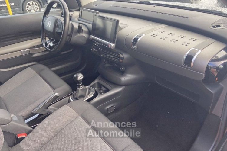 Citroen C4 Cactus HDI 100 SHINE JA 17 CAMERA - <small></small> 11.950 € <small>TTC</small> - #21