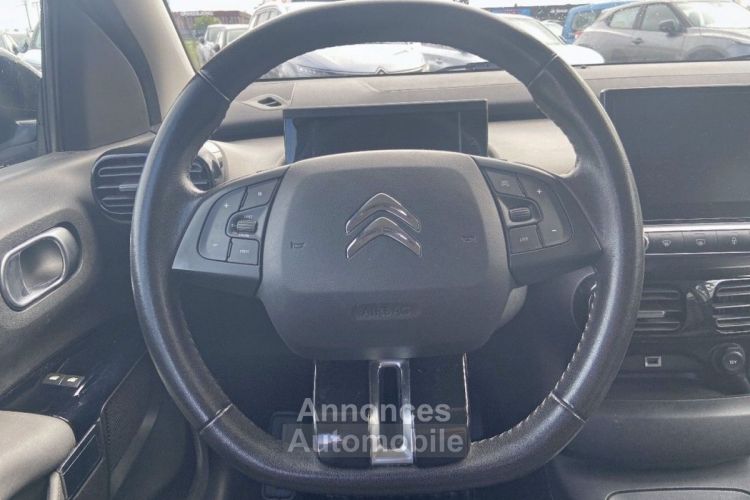 Citroen C4 Cactus HDI 100 SHINE JA 17 CAMERA - <small></small> 11.950 € <small>TTC</small> - #25