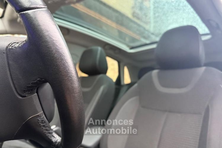 Citroen C4 Citroën 1.2 PURETECH 110CH MILLENIUM PARK ASSIST ENTRETIEN CONSTRUCTEUR - <small></small> 9.490 € <small>TTC</small> - #19