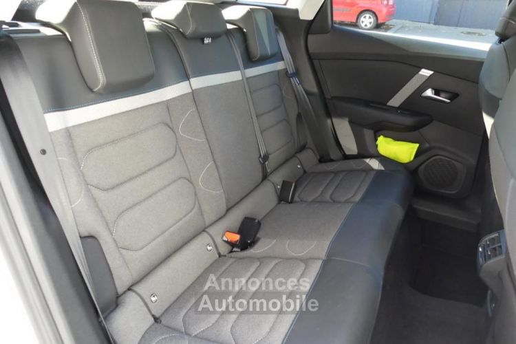 Citroen C4 Citroën 1.2 PURETECH 130 S&S FEEL PACK ENTRETIEN COMPLET CITROËN - <small></small> 14.990 € <small>TTC</small> - #13