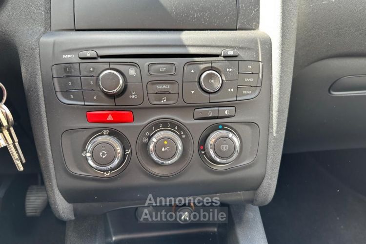 Citroen C4 Citroën 1.4 VTI 95 VITAMINE - <small></small> 5.990 € <small>TTC</small> - #18