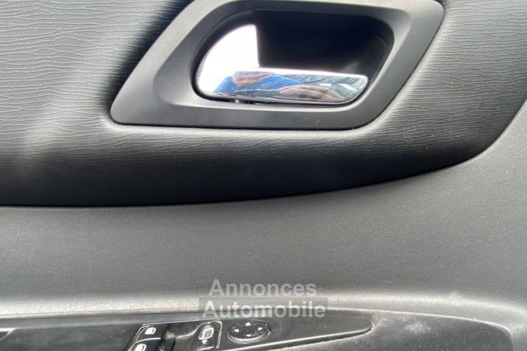 Citroen C4 Citroën 1.4i 16v Pack - <small></small> 3.990 € <small>TTC</small> - #18