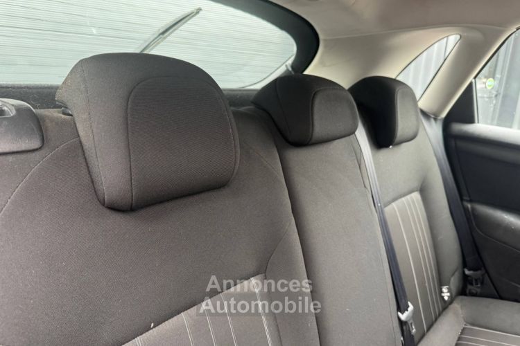 Citroen C4 Citroën II 1.6 HDi110 FAP Attraction 5p - <small></small> 6.990 € <small>TTC</small> - #4