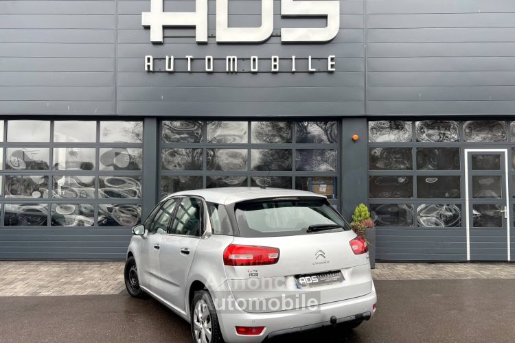 Citroen C4 Citroën II 1.6 HDi115 FAP Sélection 5p - <small></small> 8.990 € <small>TTC</small> - #11