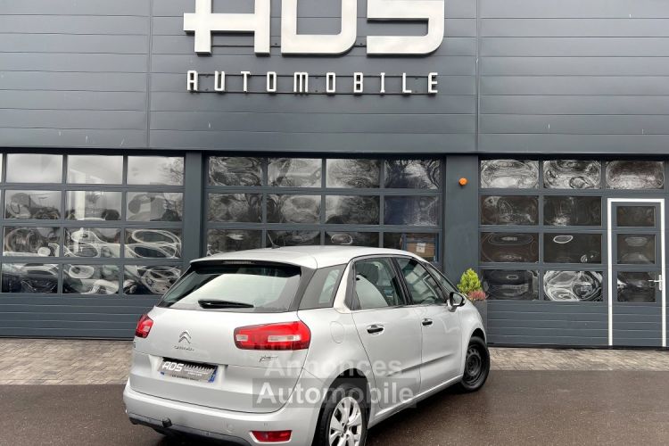 Citroen C4 Citroën II 1.6 HDi115 FAP Sélection 5p - <small></small> 8.990 € <small>TTC</small> - #12