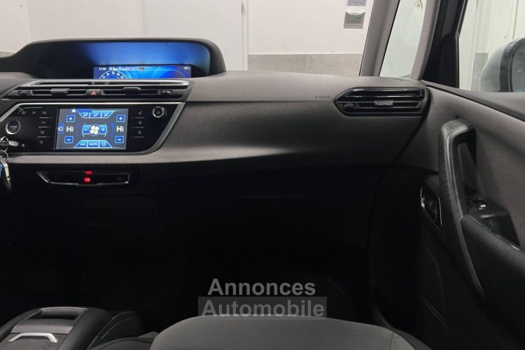 Citroen C4 Citroën II 1.6 HDi115 FAP Sélection 5p - <small></small> 8.990 € <small>TTC</small> - #33