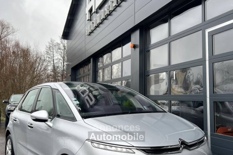 Citroen C4 Citroën II 1.6 HDi115 FAP Sélection 5p - <small></small> 8.990 € <small>TTC</small> - #36