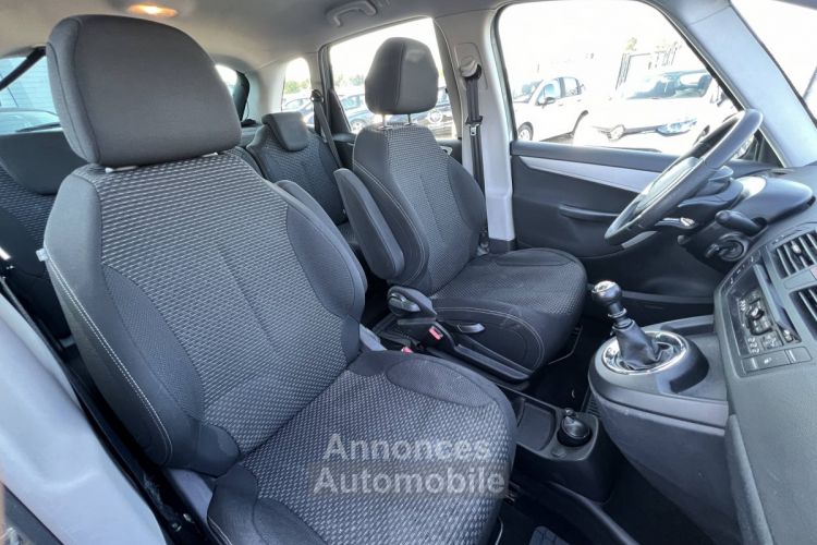 Citroen C4 Citroën Picasso 1.6 HDI 110ch Business 1erMain Clim Régulateur GPS DistriOK - <small></small> 5.990 € <small>TTC</small> - #12