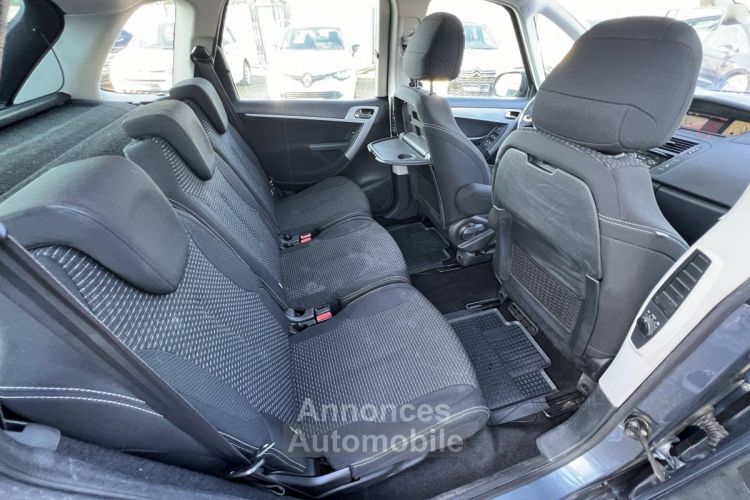 Citroen C4 Citroën Picasso 1.6 HDI 110ch Business 1erMain Clim Régulateur GPS DistriOK - <small></small> 5.990 € <small>TTC</small> - #18