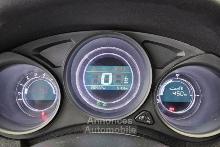 Citroen C4 FEEL 1.6 100 GPS REGULATEUR RADAR AR CLIMATISATION VITRE ELECTRIQUE - <small></small> 7.990 € <small>TTC</small> - #7