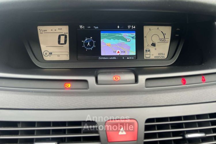 Citroen C4 Grand Picasso 1.6 HDi Seduction 1er proprio avec carnet GPS-7PL. - <small></small> 5.450 € <small>TTC</small> - #15