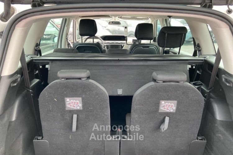 Citroen C4 GRAND SPACETOURER BlueHDi 130 BV6 C-SERIES GPS Caméra 7 PL - <small></small> 18.950 € <small>TTC</small> - #17