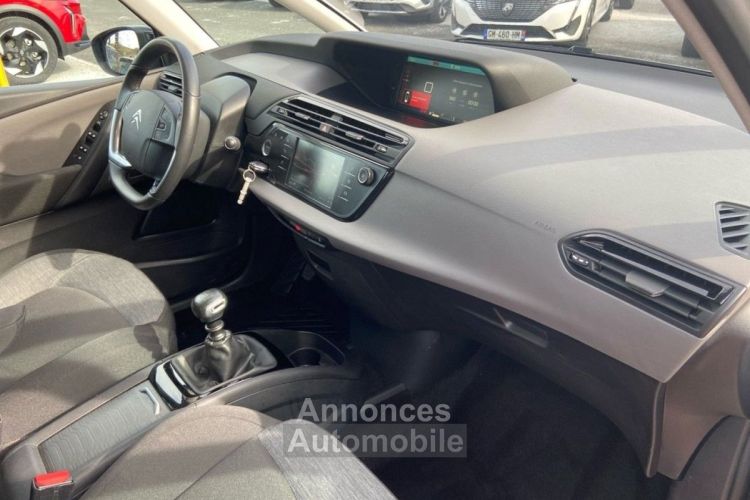 Citroen C4 GRAND SPACETOURER BlueHDi 130 BV6 FEEL GPS Caméra ADML 7 PL - <small></small> 18.390 € <small>TTC</small> - #20