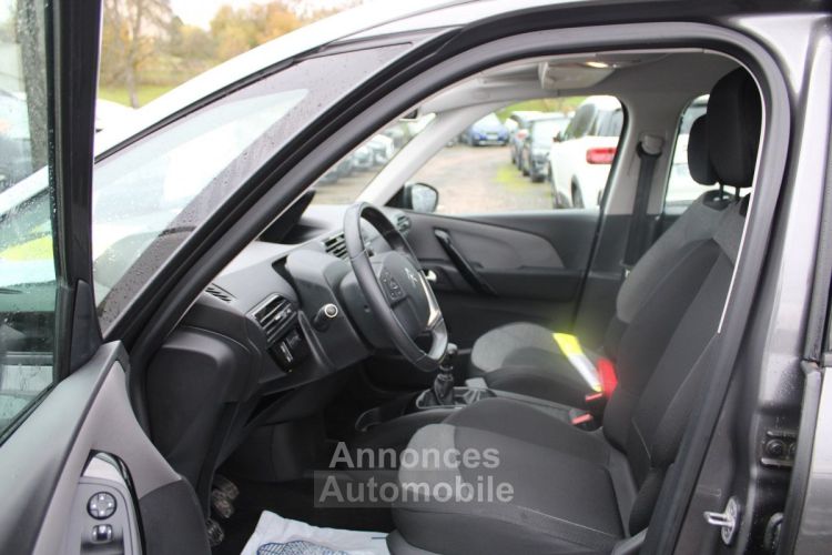 Citroen C4 GRAND SPACETOURER BUSINESS 130 CV 7 PLACES GPS 3D CLIM MP3 USB JA 16 RADAR BLUETOOTH RÉGULATEUR - <small></small> 10.990 € <small>TTC</small> - #8