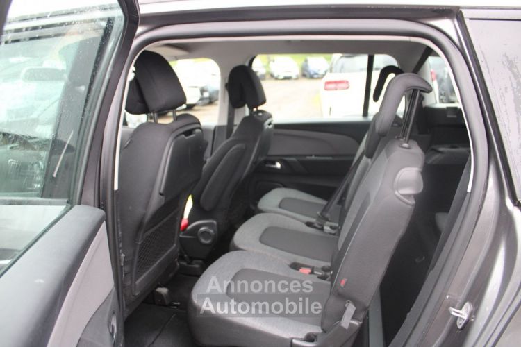 Citroen C4 GRAND SPACETOURER BUSINESS 130 CV 7 PLACES GPS 3D CLIM MP3 USB JA 16 RADAR BLUETOOTH RÉGULATEUR - <small></small> 10.990 € <small>TTC</small> - #9