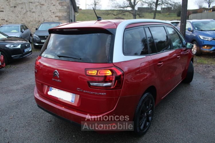 Citroen C4 GRAND SPACETOURER ESSENCE BOITE 6V 130 CV RÉGULATEUR BLUETOOTH CAMÉRA 360 GPS JA 17 LEDS 7 PLACE - <small></small> 12.400 € <small>TTC</small> - #2