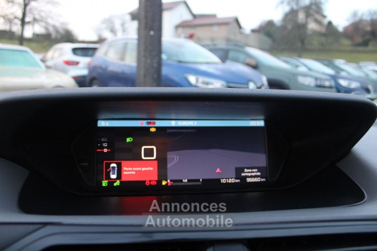 Citroen C4 GRAND SPACETOURER ESSENCE BOITE 6V 130 CV RÉGULATEUR BLUETOOTH CAMÉRA 360 GPS JA 17 LEDS 7 PLACE - <small></small> 12.400 € <small>TTC</small> - #13