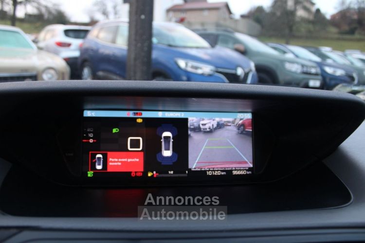 Citroen C4 GRAND SPACETOURER ESSENCE BOITE 6V 130 CV RÉGULATEUR BLUETOOTH CAMÉRA 360 GPS JA 17 LEDS 7 PLACE - <small></small> 12.400 € <small>TTC</small> - #16